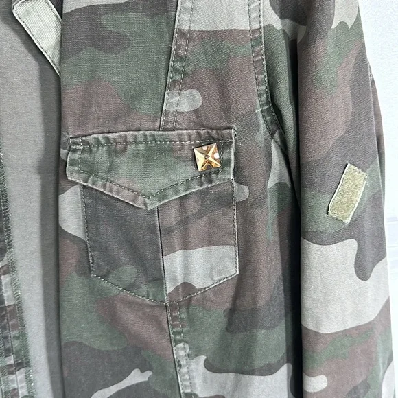 Zara Jacket - Picture 2 of 3